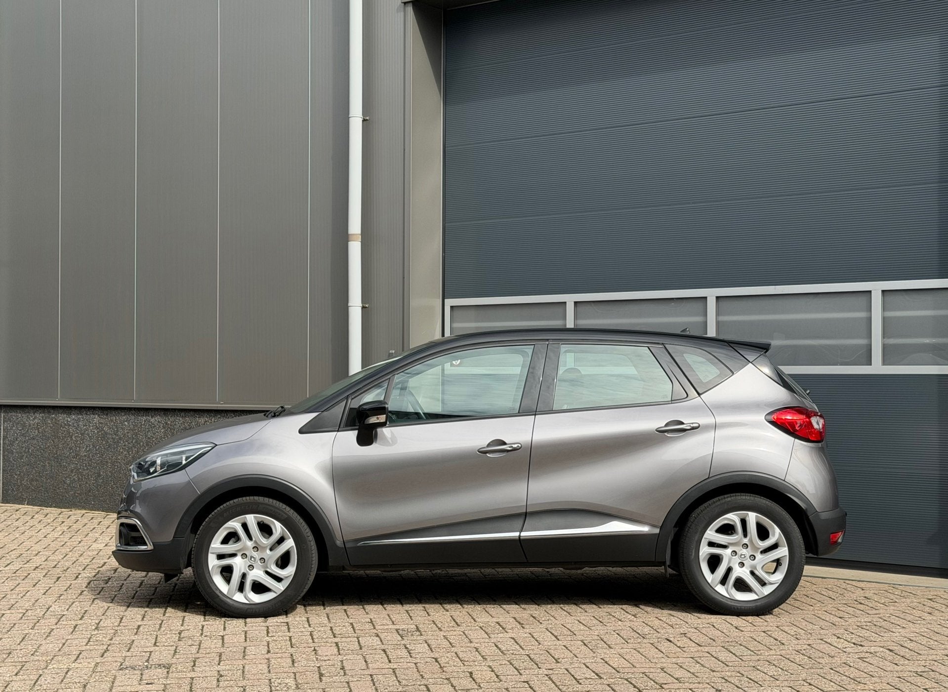 Renault Captur 1.2 TCe Dynamique bj.2014 Autom|Camera|Navi|T, Auto's, Euro 5, Stof, 4 cilinders, Parkeersensor