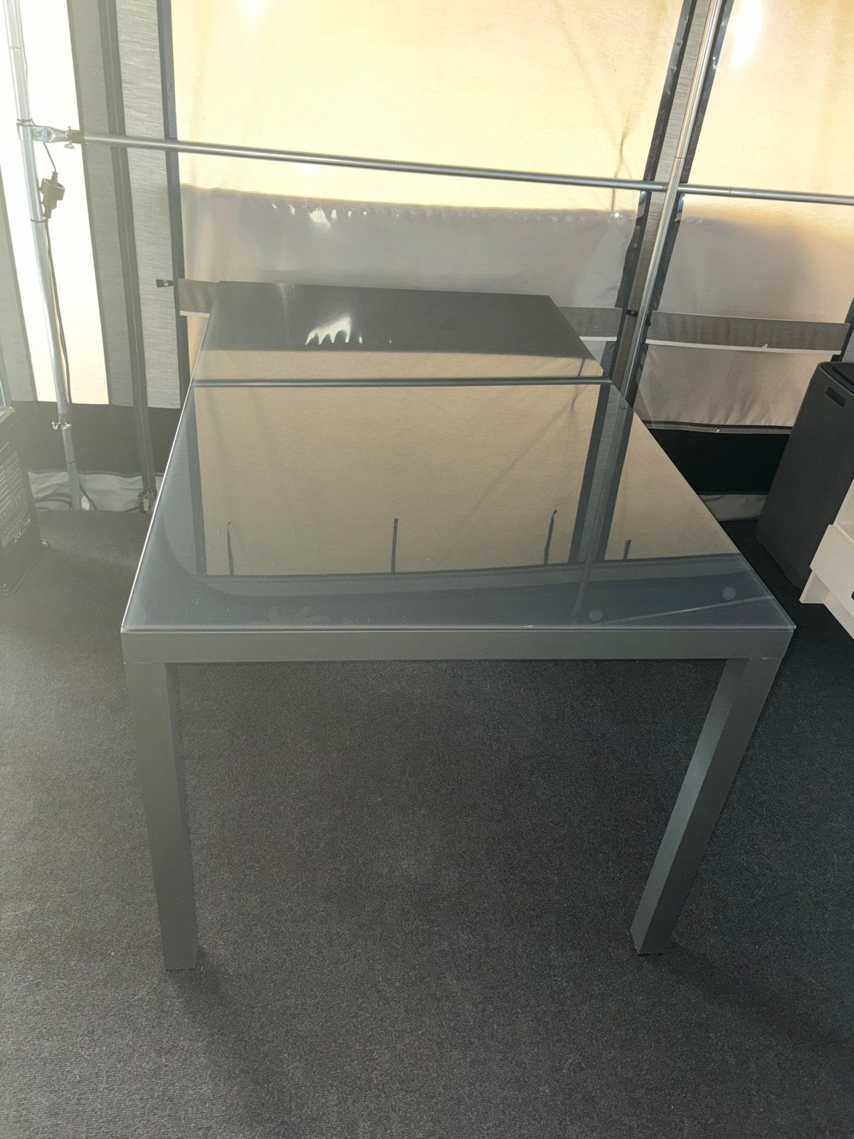 Eettafel met glazen blad, Ophalen, Gebruikt, 100 tot 150 cm, 50 tot 100 cm