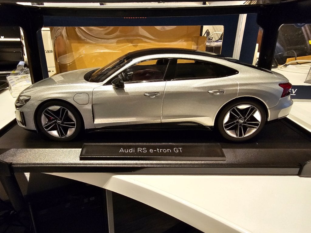 Audi RS e-tron GT 1/18, Ophalen of Verzenden, Nieuw, Auto, Norev