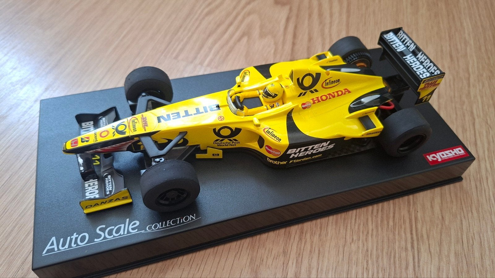 mini z f1 honda, Hobby en Vrije tijd, Ophalen of Verzenden, Zo goed als nieuw, Auto, Overige merken