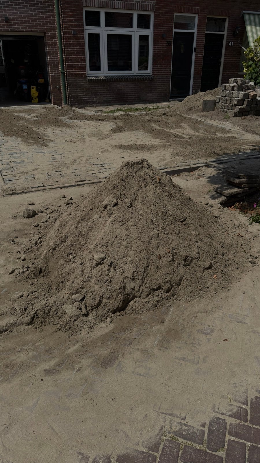 Gratis Ophoogzand/ Straatzand af te halen, Ophalen, Zo goed als nieuw, Ophoogzand