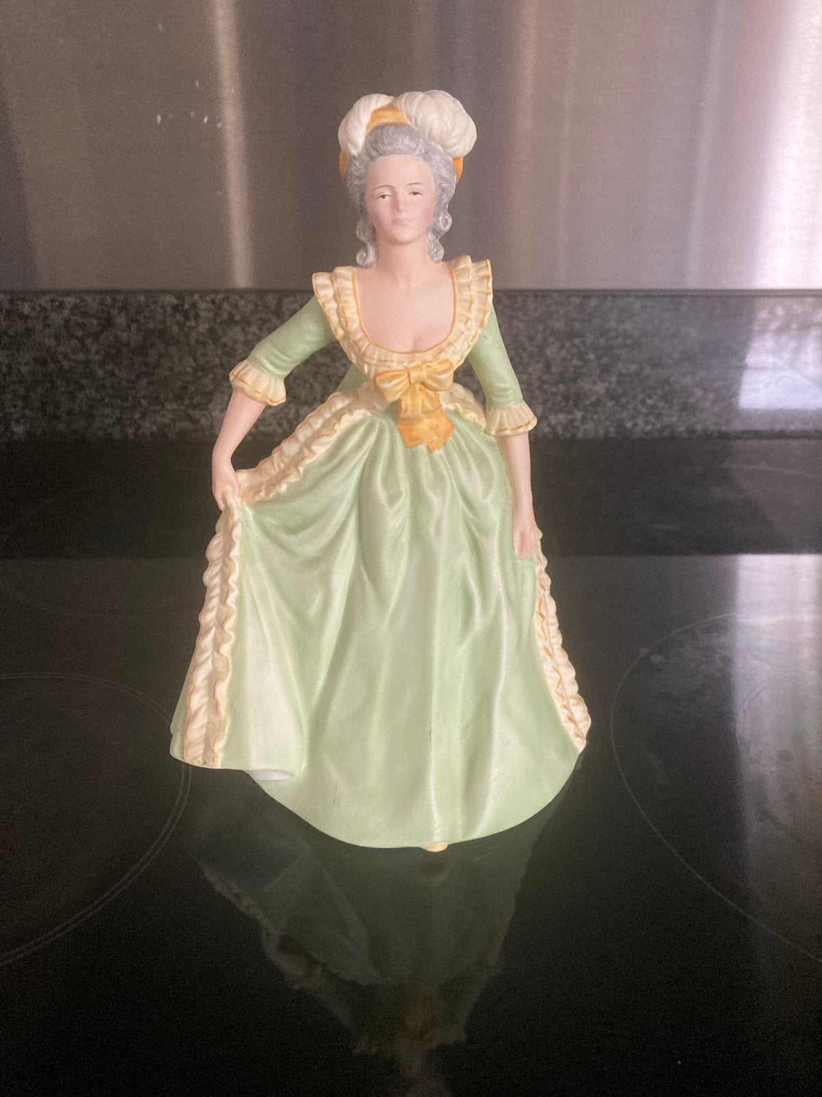 Franklin Porcelain Marie Antoinette Limited Edition beeld, Ophalen, Zo goed als nieuw, Mens