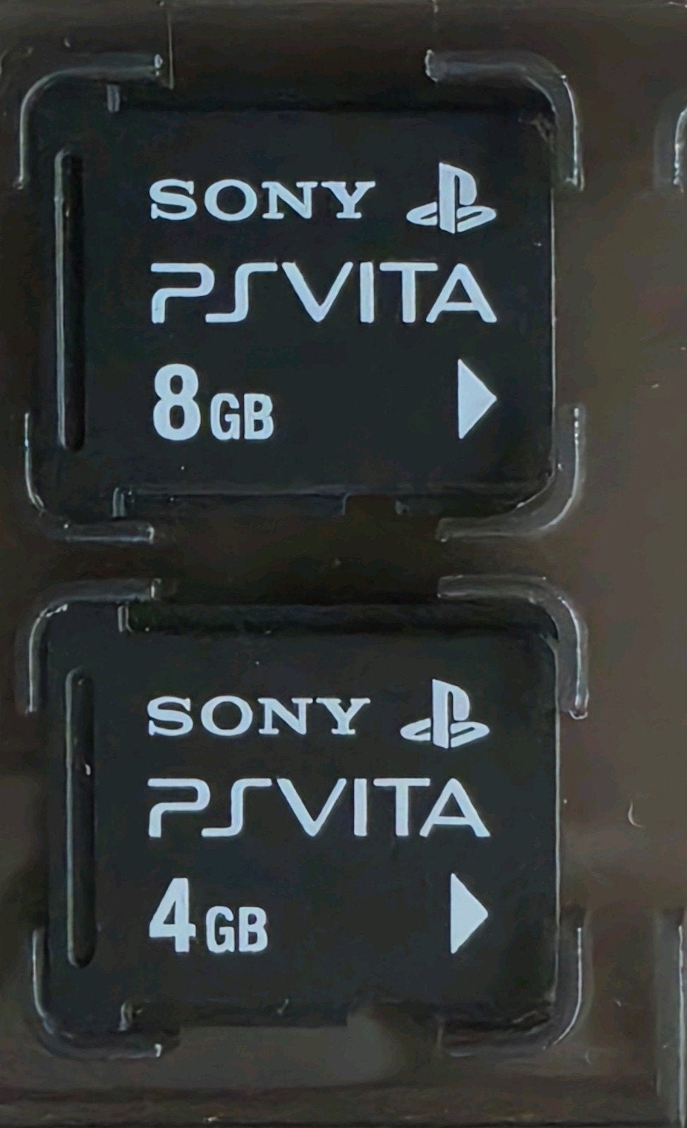 Sony PS Vita Geheugenkaarten 4GB en 8GB met hoesje, Ophalen of Verzenden, Zo goed als nieuw, Met beschermhoes of tas, Geheugenkaart
