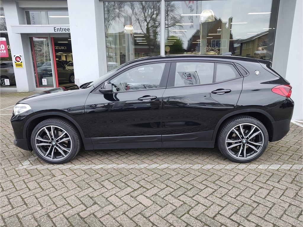 BMW X2 xDRIVE20i EXECUTIVE AUTOMAAT Elek. achterklep | 4x4 |, Automaat, Gebruikt, Zwart, Bedrijf