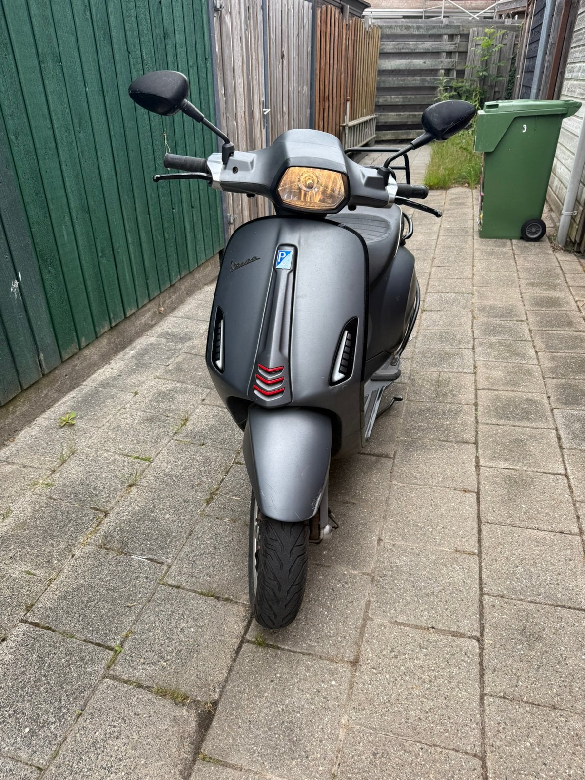 Vespa sprint 80cc op snor, Fietsen en Brommers, Ophalen, Zo goed als nieuw, Benzine, Overige modellen