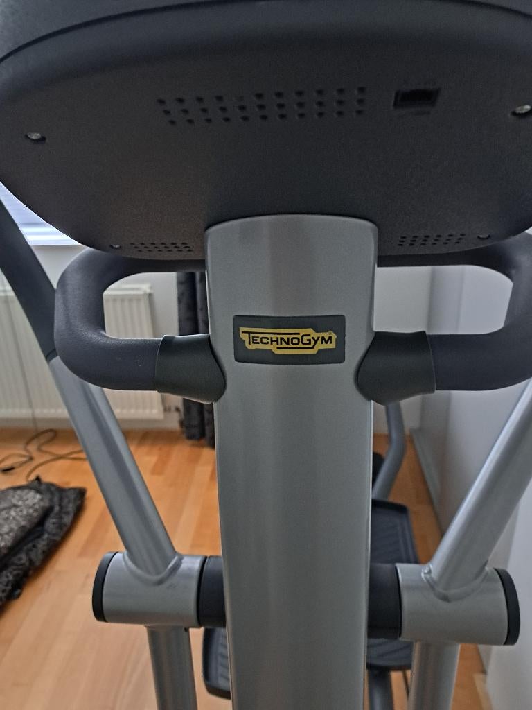 Technogym cross forma, Ophalen, Gebruikt, Metaal, Crosstrainer