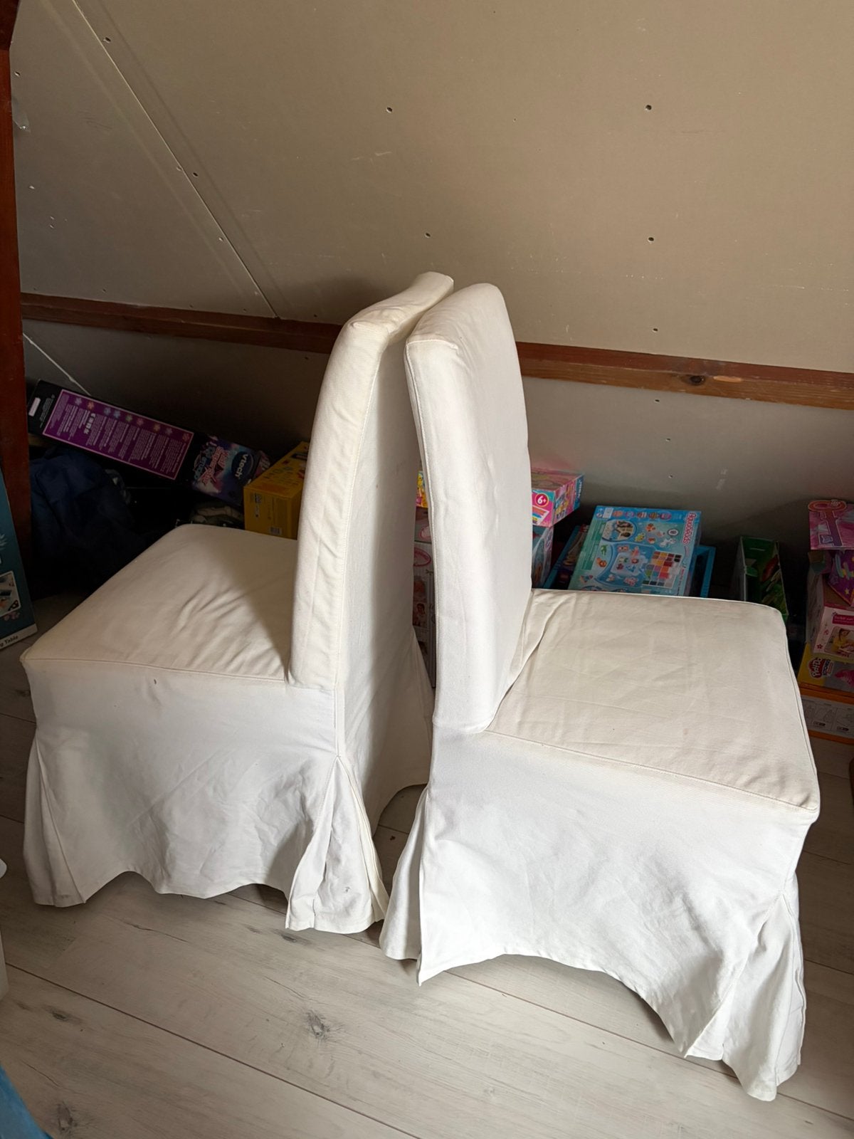 2 Ikea eetkamer Stoelen Hendriksdal witte katoenen hoes, Ophalen, Gebruikt, Twee, Wit