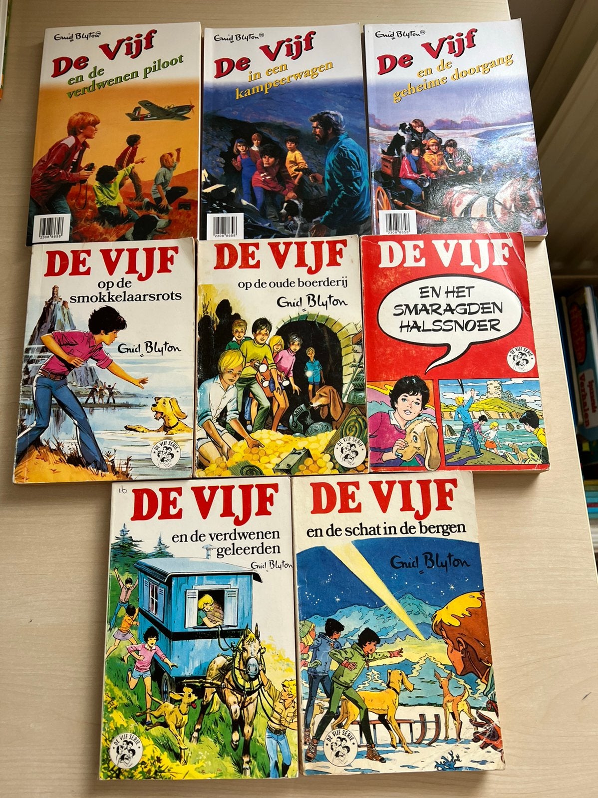 De Vijf door Enid Blyton, Boeken, Ophalen of Verzenden, Gelezen