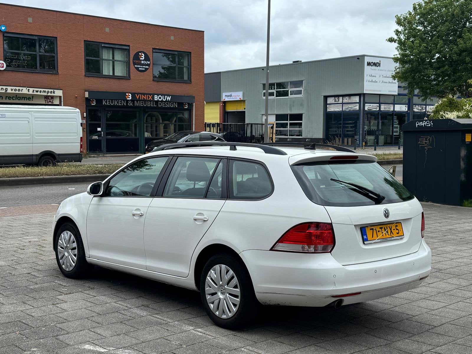 Volkswagen Golf Variant 1.6 TDI/Automaat/2eigenaar/airco/Nav, Euro 5, 730 kg, Gebruikt, Parkeersensor