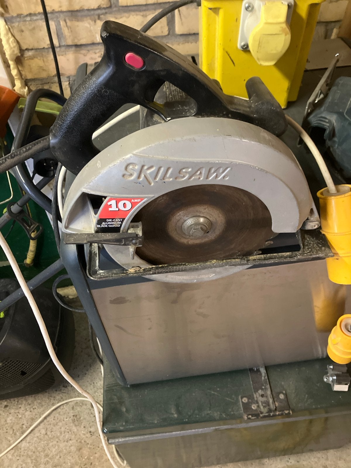 Cirkelzaag, decoupeerzaag en omvormer 110V/230V, Doe-het-zelf en Verbouw, Gereedschap | Zaagmachines, Gebruikt, Cirkelzaag, Ophalen of Verzenden