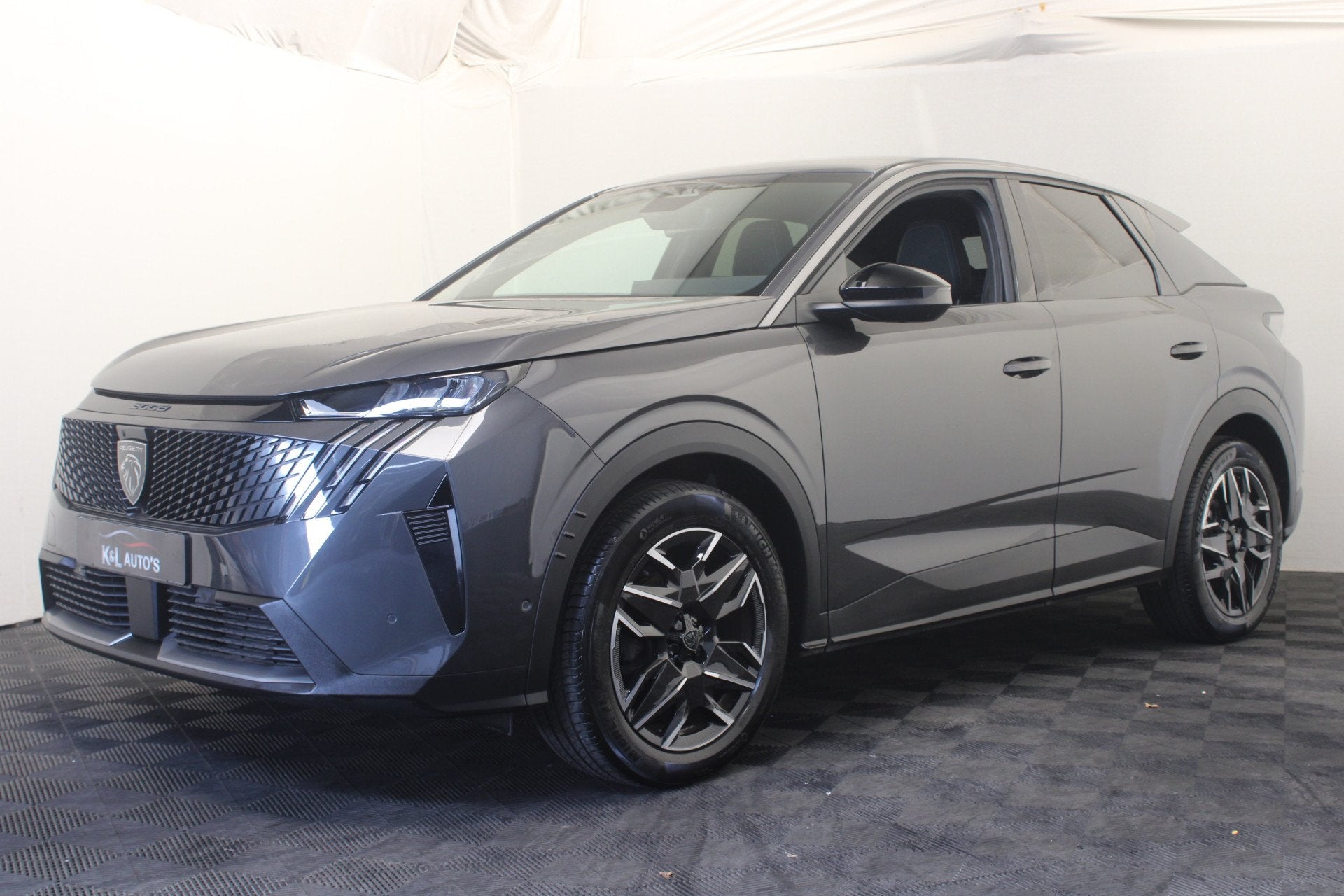 Peugeot 3008 1.2 Hybrid 136 Allure |Stoel\stuur verw.|Camera, Automatische klimaatregeling, Gebruikt, 1199 cc, Leder en Stof