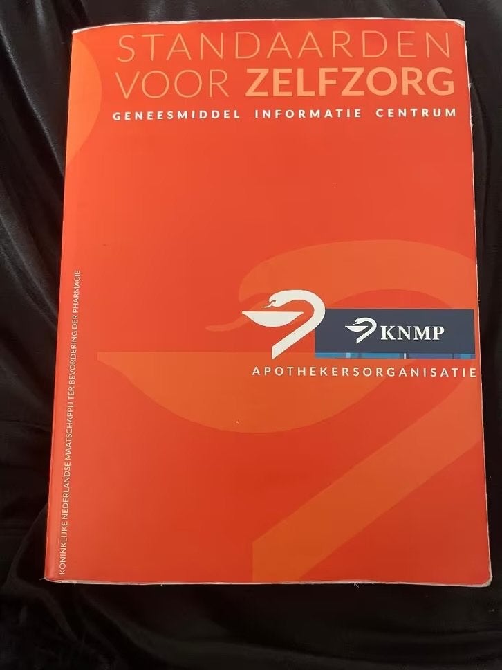 Standaarden voor Zelfzorg - Geneesmiddel Informatie Centrum, Boeken, Ophalen of Verzenden, Gelezen, Gezondheid en Conditie
