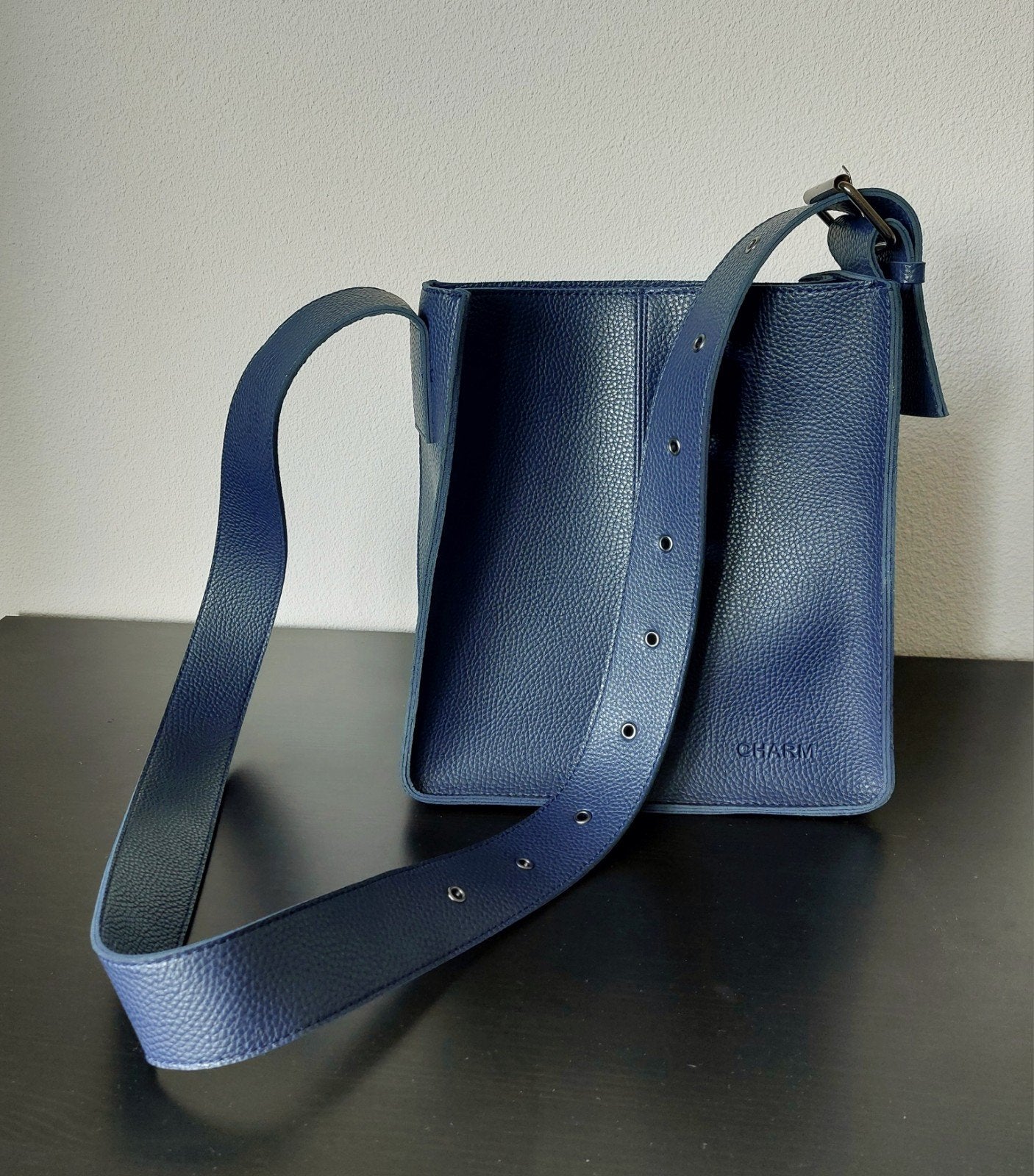 CHARM donkerblauwe schoudertas, Ophalen of Verzenden, Zo goed als nieuw, Blauw, Overige merken