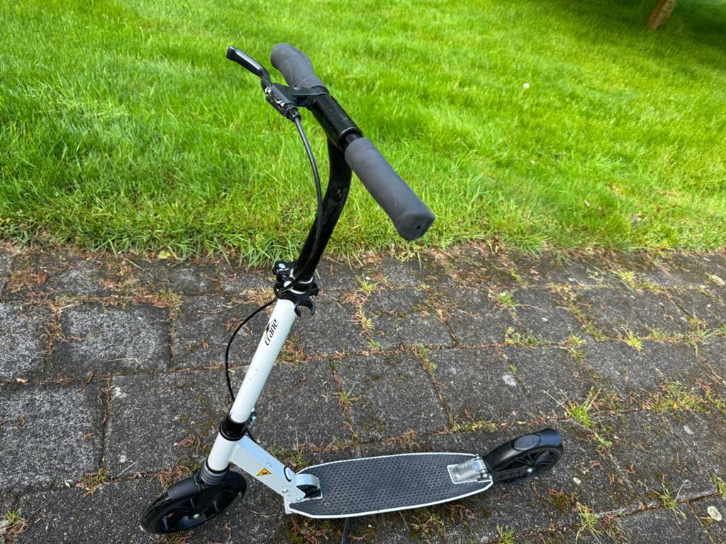 Crane opvouwbare step met handrem, Ophalen, Zo goed als nieuw, Gewone step