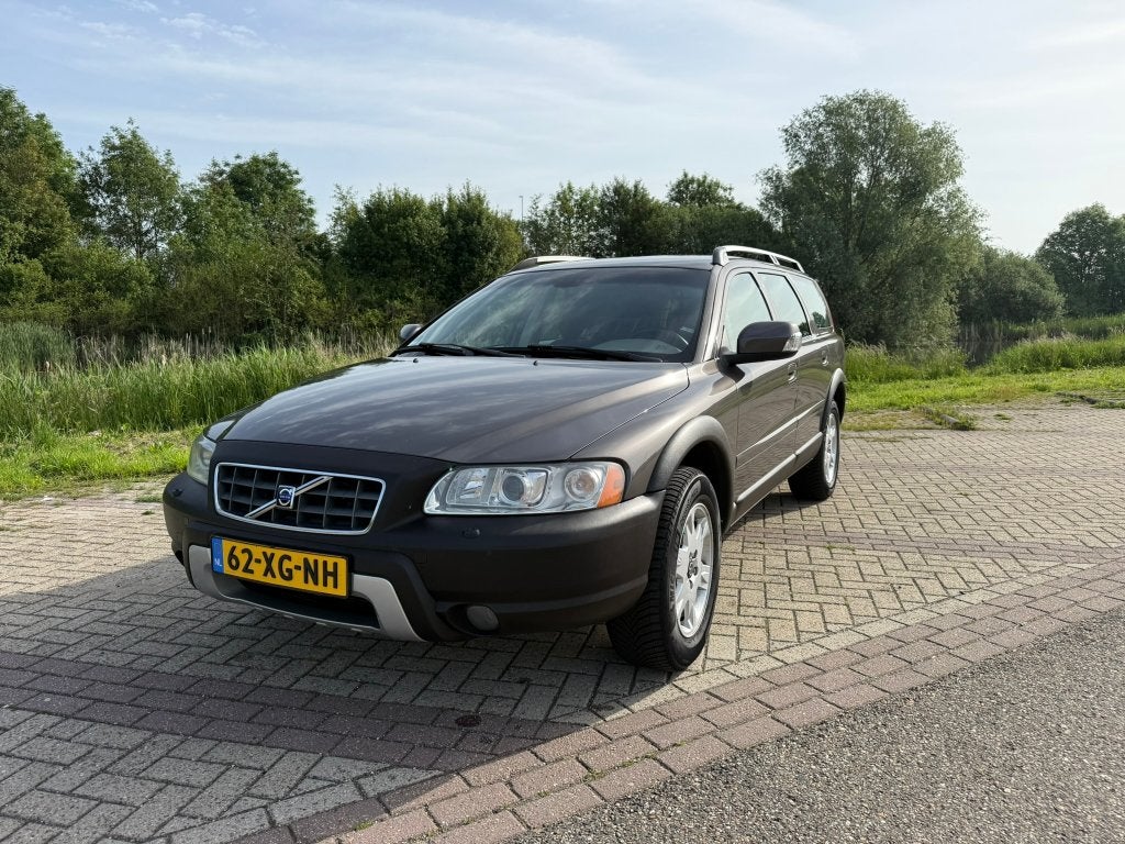 Volvo XC70 2.5 T AWD Geartronic 2007 Lava Sand Metallic, 1800 kg, Bruin, XC70, 2521 cc