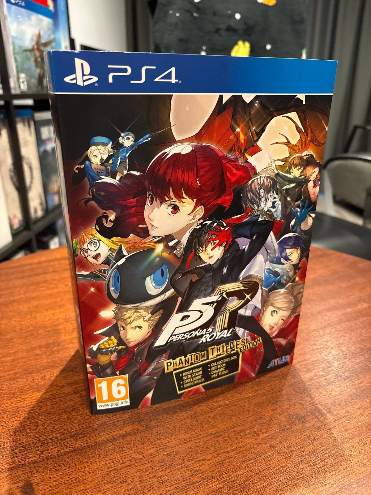 Persona 5 Royal Phantom Thieves Edition PS4 - Compleet, Ophalen of Verzenden, Zo goed als nieuw