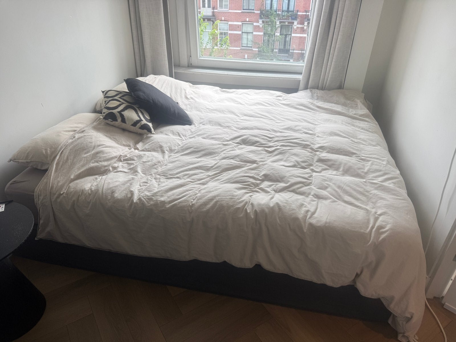 Boxspring 180x200 donkergrijs incl. matras, Ophalen, Tweepersoons, Zo goed als nieuw, 180 cm