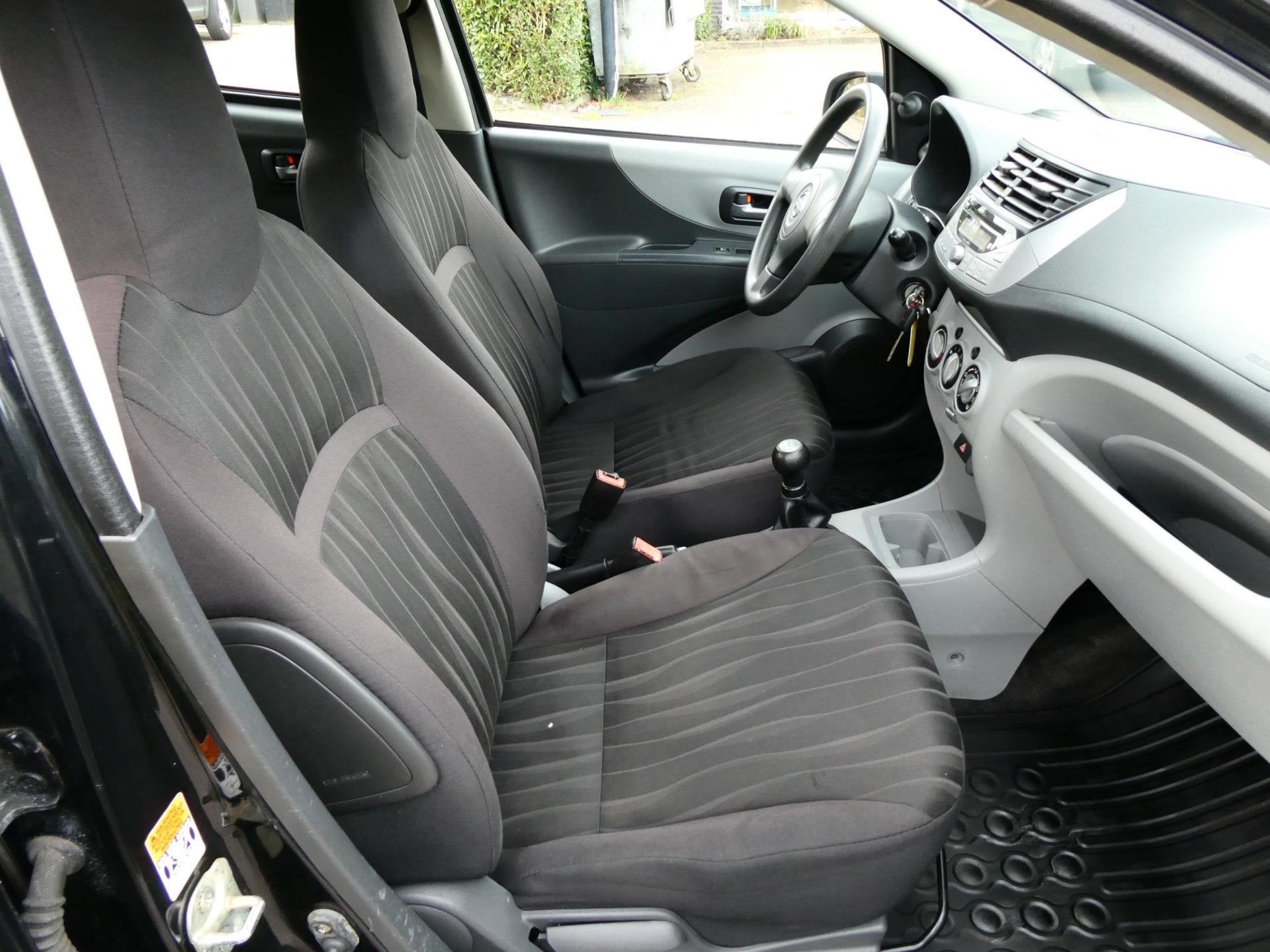 Nissan Pixo 1.0 Acenta 133.000km Zuinig A-Label 2e eigenaar, Voorwielaandrijving, Euro 5, Stof, 200 kg