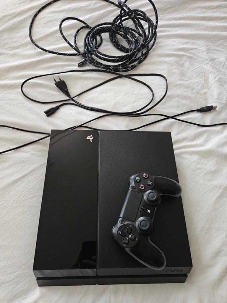 PlayStation 4 (PS4) Original 500 GB en controller, 500 GB, Ophalen of Verzenden, Zo goed als nieuw, Met 1 controller