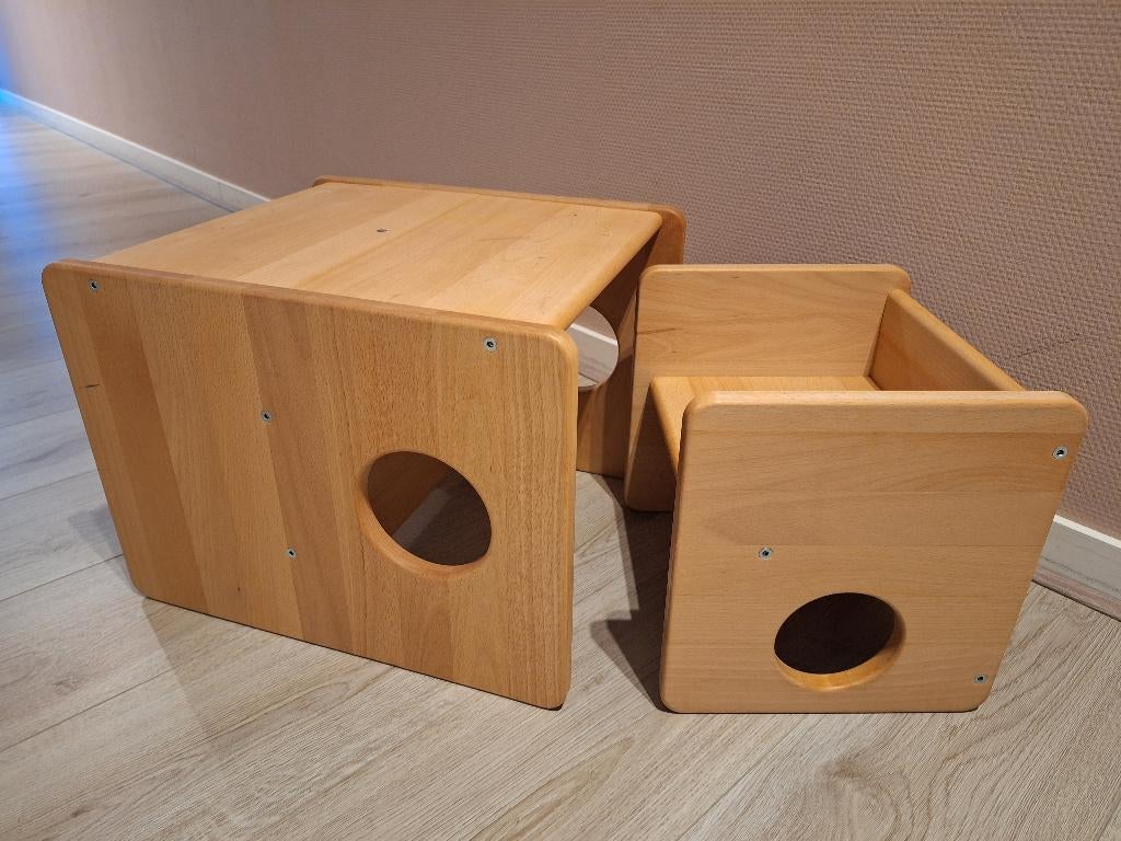 Te koop: tafeltje en stoeltje voor peuter, Kinderen en Baby's, Kinderkamer | Tafels en Stoelen, Ophalen, Gebruikt, Tafel(s) en Stoel(en)