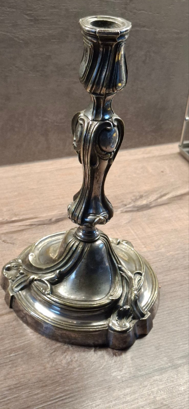 Antieke Brons Verzilverde Kandelaar Louis XVI Stijl, Ophalen of Verzenden, Koper of Brons