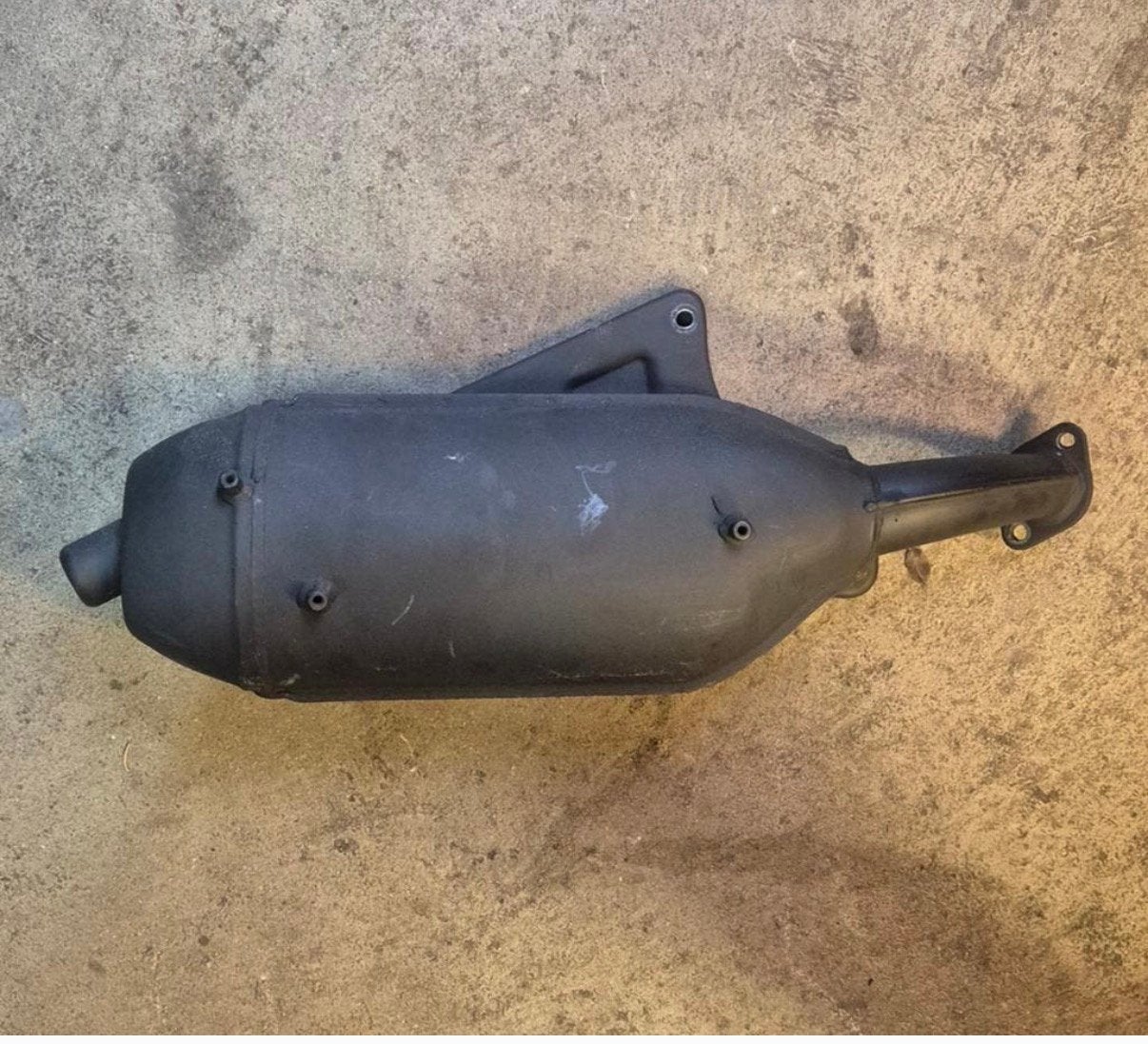 Piaggio uitlaat 125cc, Ophalen, Zo goed als nieuw, Uitlaat, Piaggio