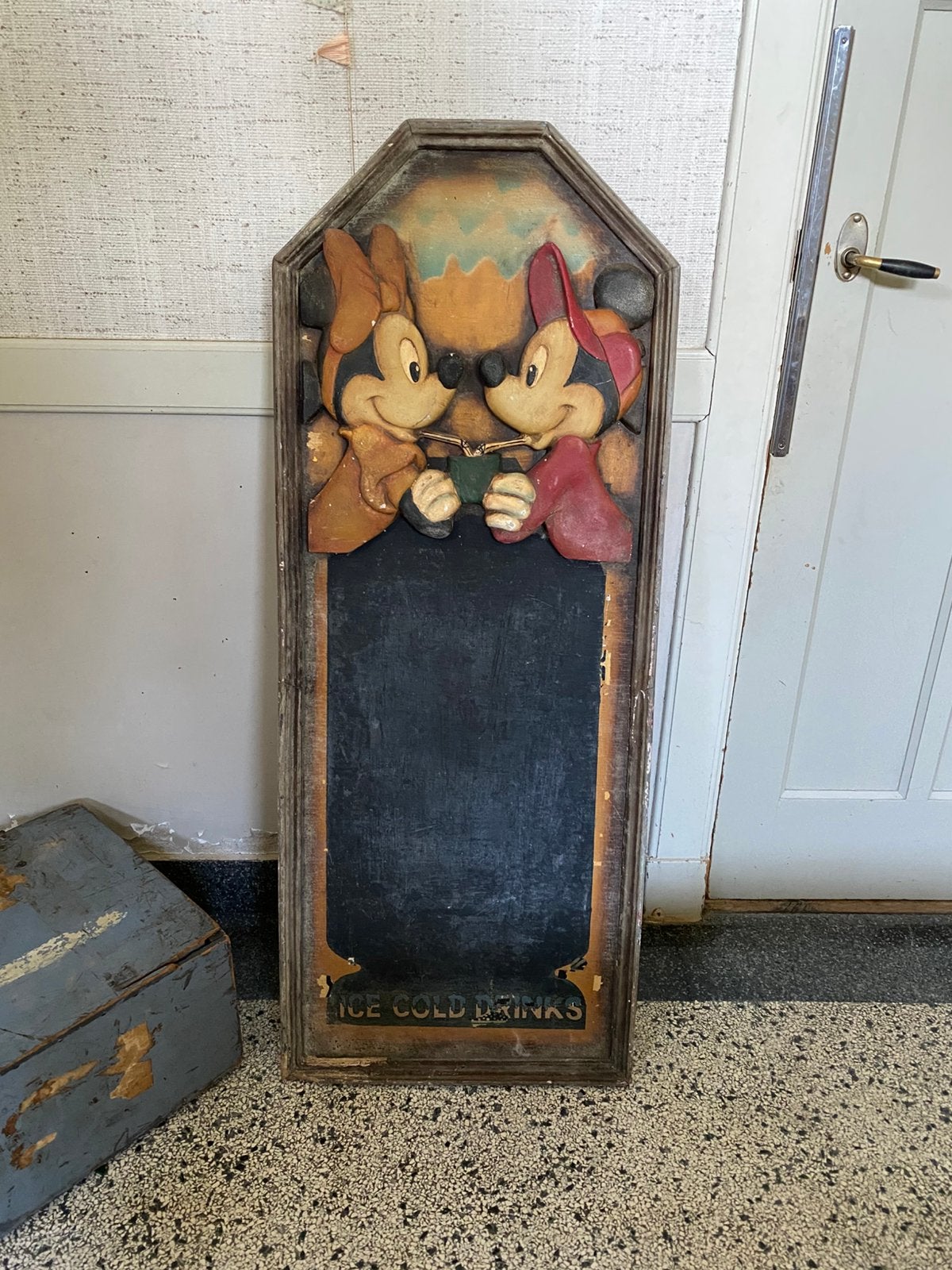 Vintage horeca reclamebord krijtbord disney Mickey mouse, Ophalen, Gebruikt, Reclamebord