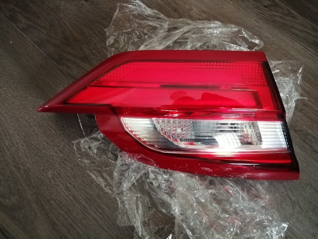 Linker achterklep /achterlicht FORD FIESTA MK8  2017/2022, Auto-onderdelen, Ophalen of Verzenden, Gebruikt, Ford