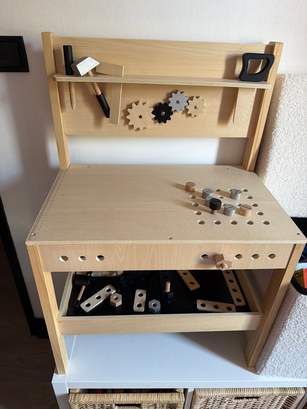 Houten werkbank Petite Amelie, Ophalen, Gebruikt, Jongen of Meisje
