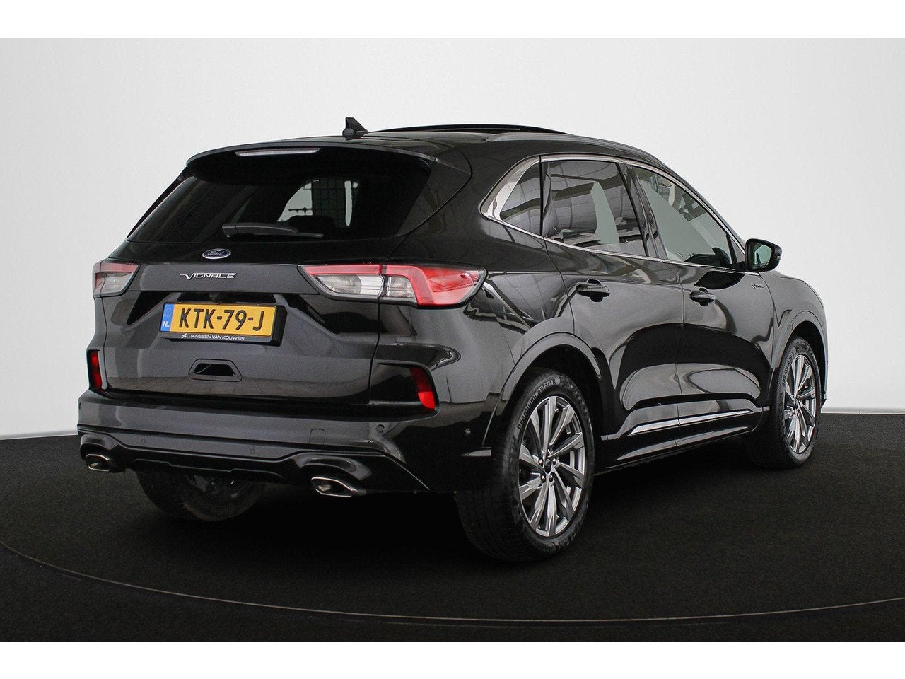 Foto 3 van Ford Kuga 2.5 PHEV Vignale Pano Leder Stuur-Stoelverwarming