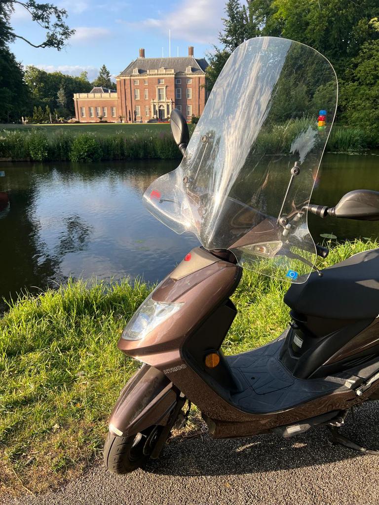 Kymco scooter VP 50, Ophalen, Zo goed als nieuw, Benzine, Overige modellen