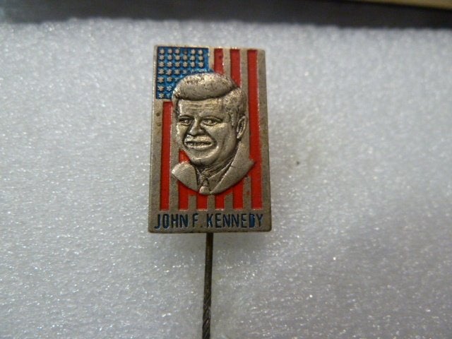 Vintage John F. Kennedy Speldje - Amerikaans President, Ophalen of Verzenden, Gebruikt, Overige onderwerpen, Speldje of Pin