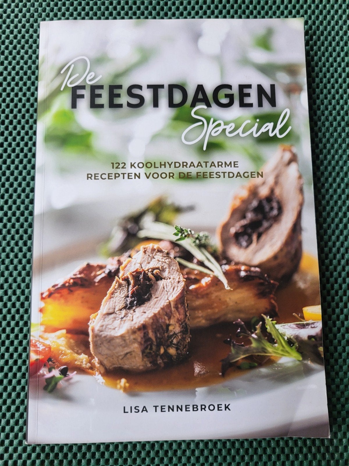 Lisa Tennebroek - De feestdagen special, Ophalen of Verzenden, Zo goed als nieuw, Lisa Tennebroek