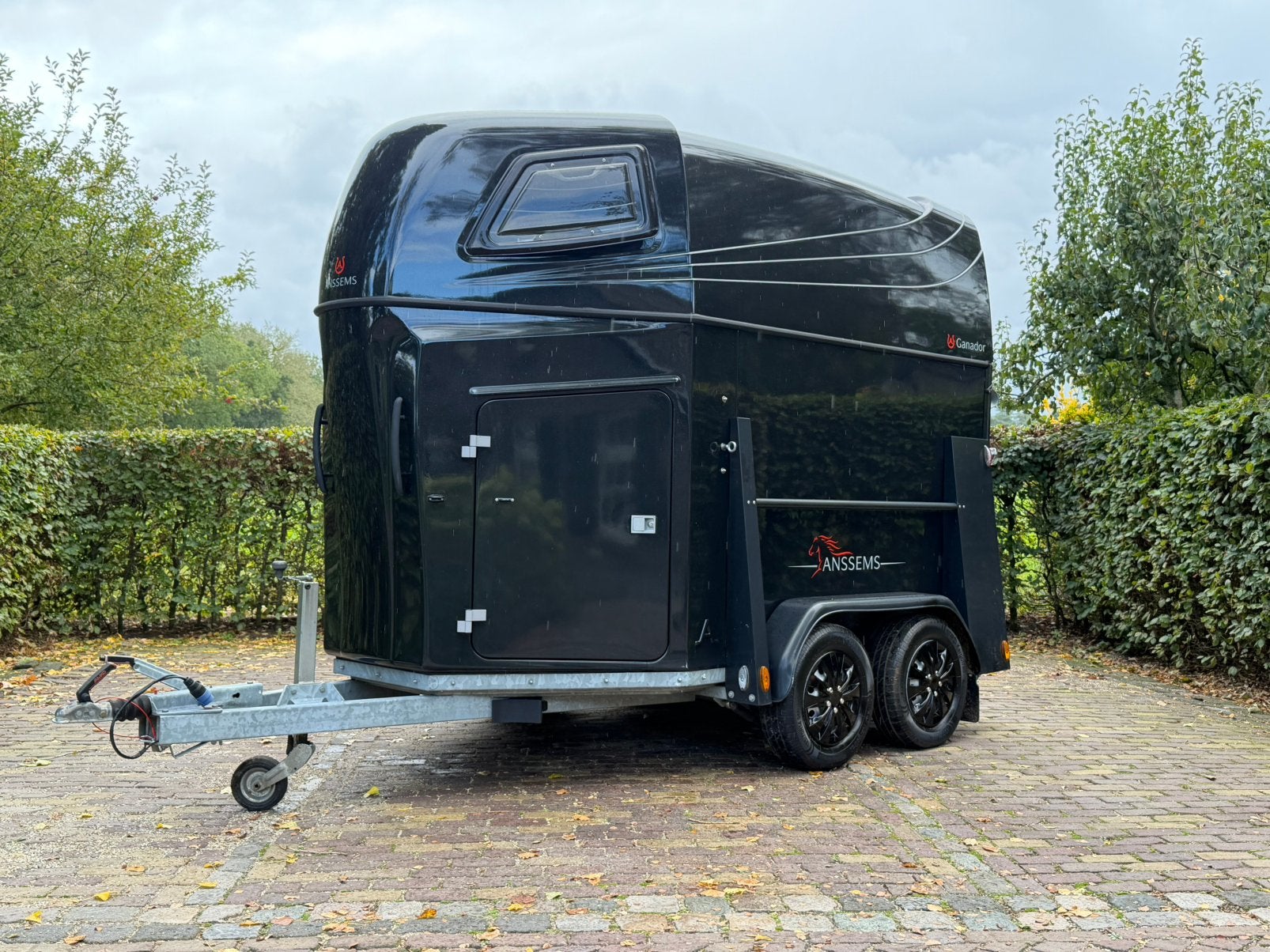 Top staat anssems ganador aluminium bodem met zadelkamer
