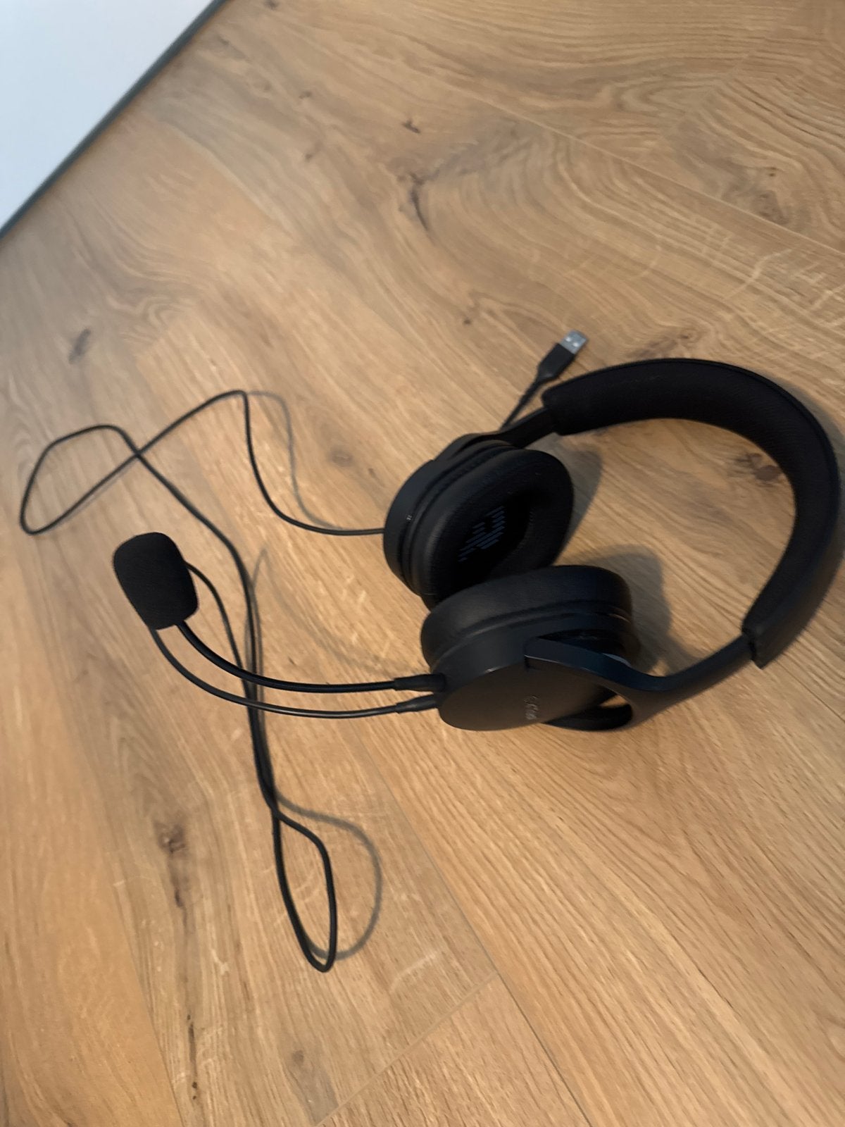 Trust Gaming Headset met Microfoon - Bedraad met usb kabel, Computers en Software, Headsets, Ophalen, Gebruikt, Over-ear, Gaming headset