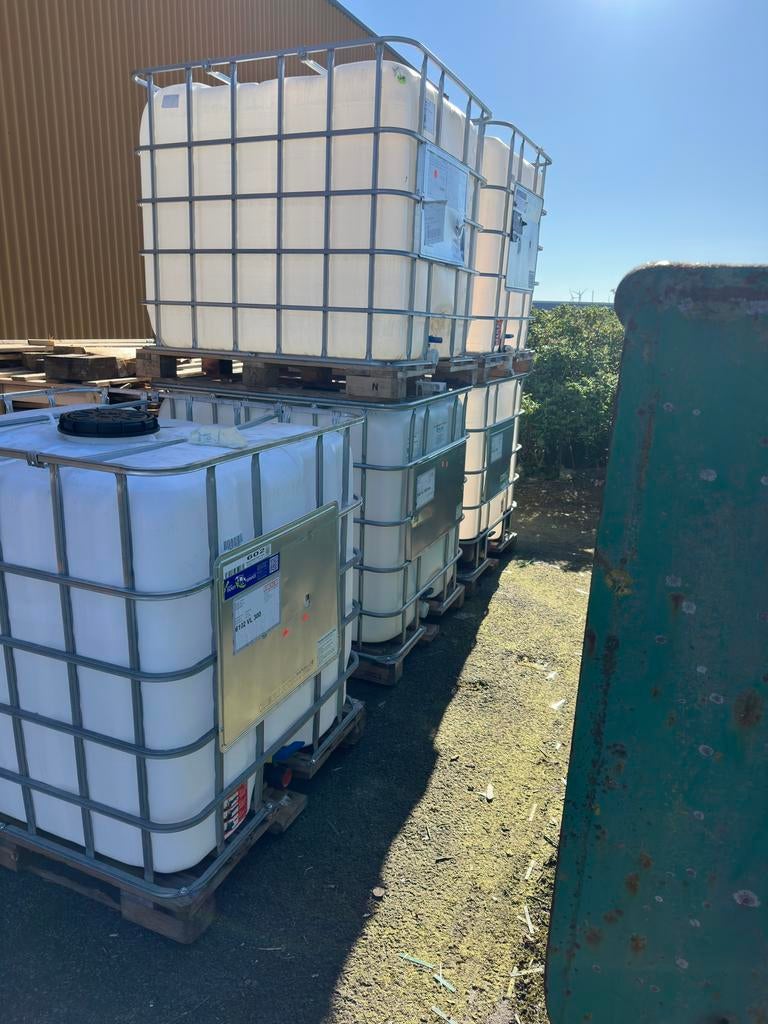 IBC container 1000 liter, 150 liter of meer, Ophalen, Zo goed als nieuw