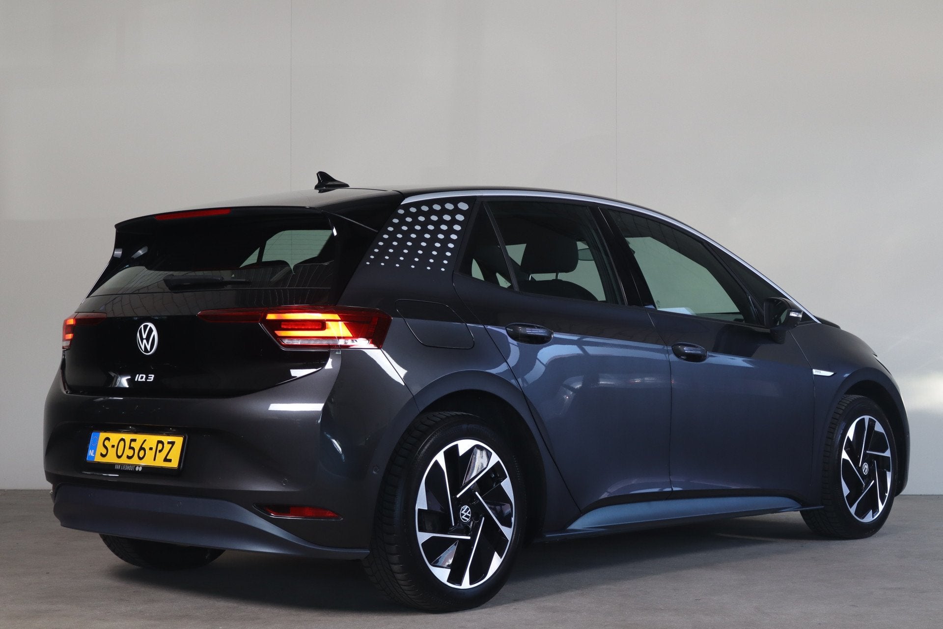 Volkswagen ID.3 Pro 58 kWh NL-Auto! Apple car-Play I 360 Cam, Auto's, Volkswagen, 145 pk, Achterwielaandrijving, Gebruikt, 23 min