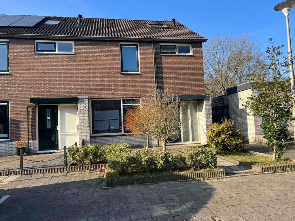 Te koop eengezinshoekwoning, 200 tot 500 m², 5 kamers, Assen, Verkoop zonder makelaar