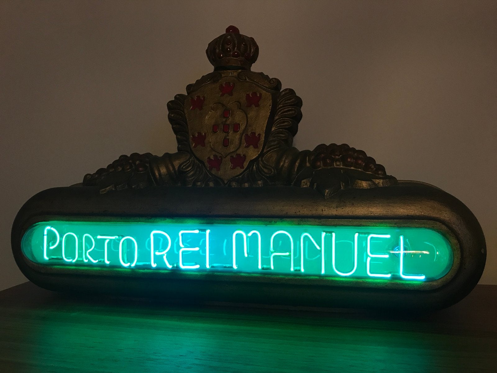 Neon, reclame, lichtreclame, Verzamelen, Ophalen, Zo goed als nieuw, Lichtbak of (neon) lamp