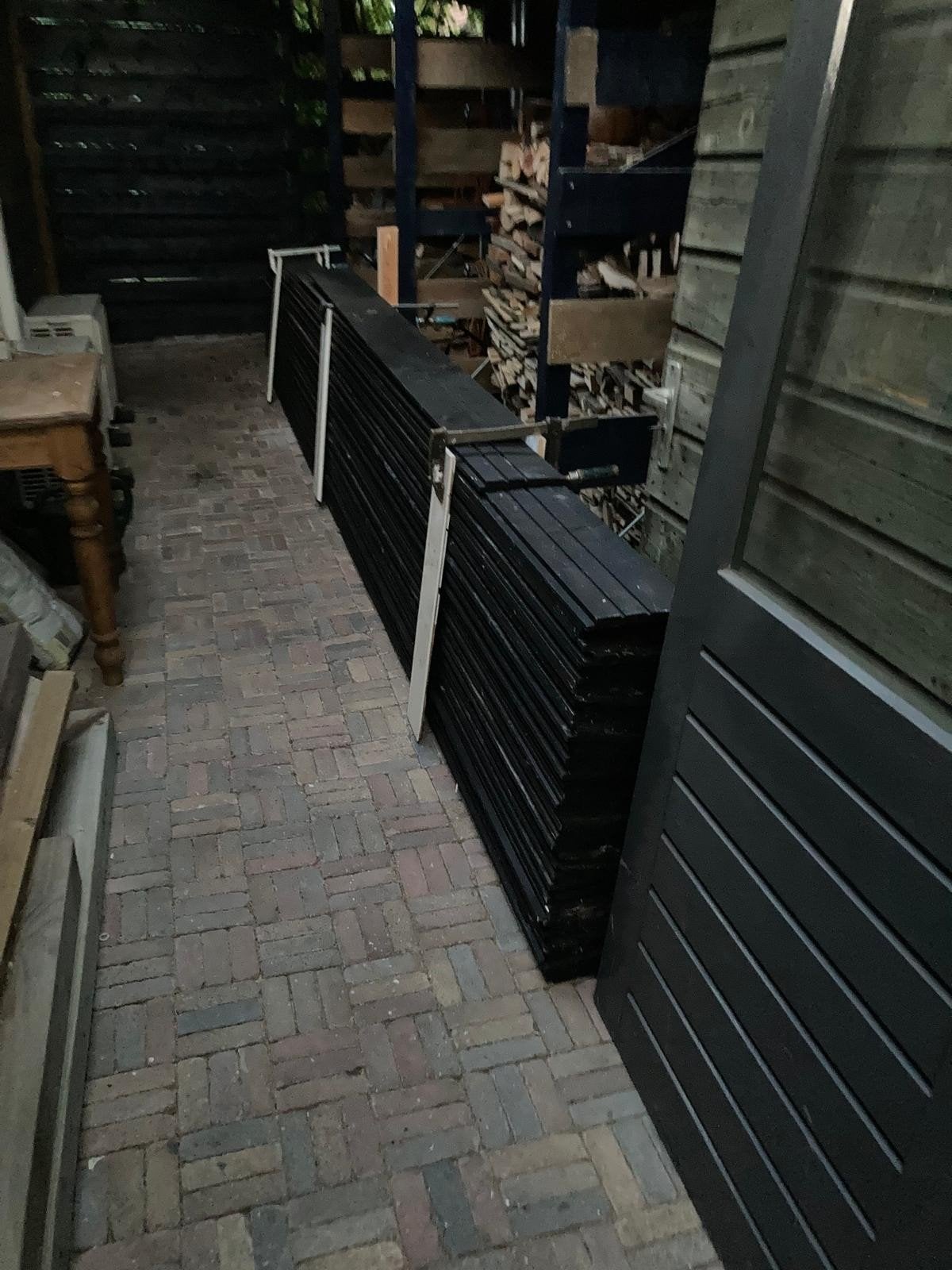 Geverfd hout - Zwarte planken, Ophalen, Gebruikt, Minder dan 25 mm, 250 tot 300 cm