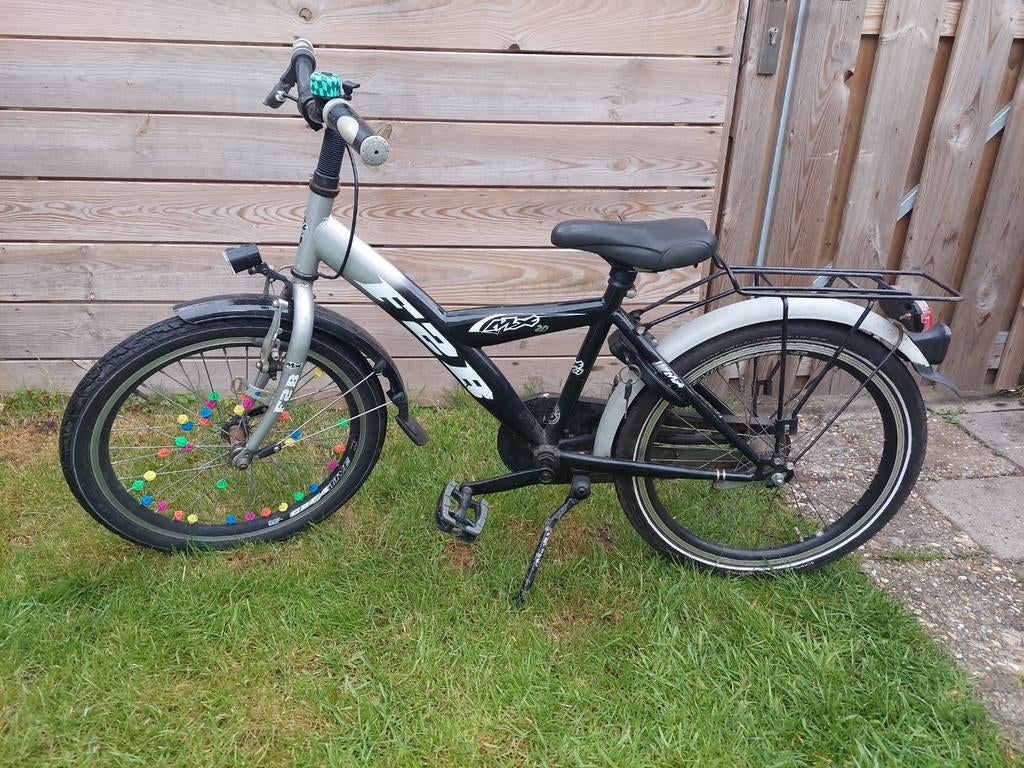 Jongensfiets 20 inch - Zwart/Zilver, Fietsen en Brommers, Fietsen | Kinderfietsjes, Ophalen, Gebruikt, F2B, Terugtraprem