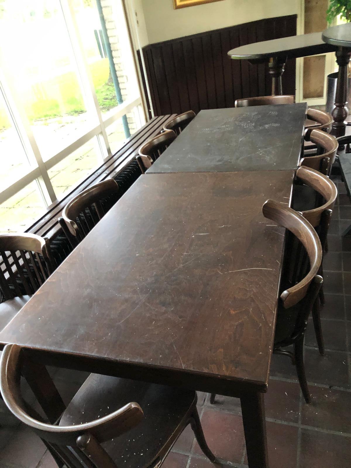 Complete kantine inrichting 48 stoelen/barkrukken +10 tafels