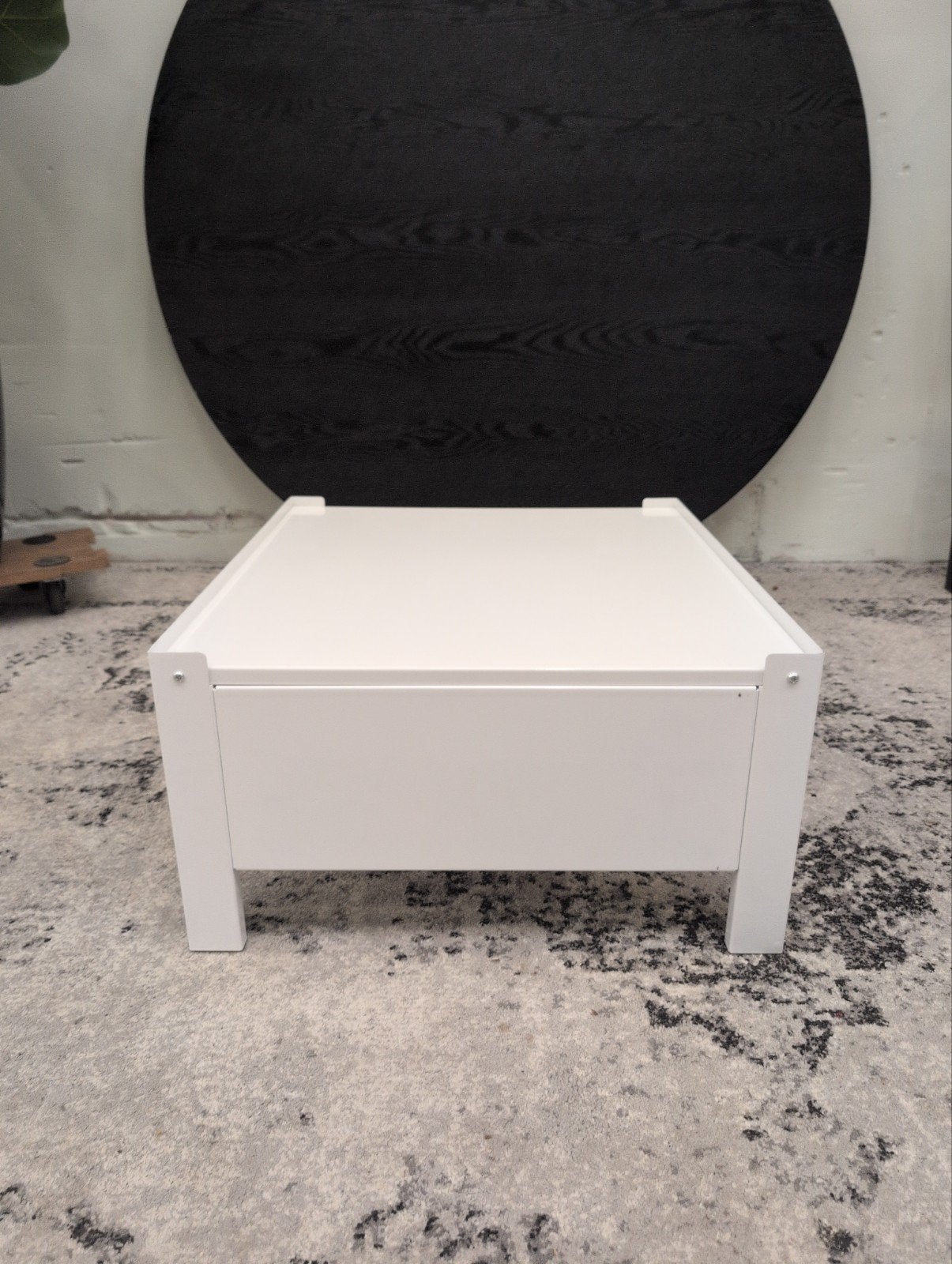 Witte metalen wasmachineverhoger 60x55x30 cm, Ophalen, Gebruikt, 50 tot 100 cm, Onbekend