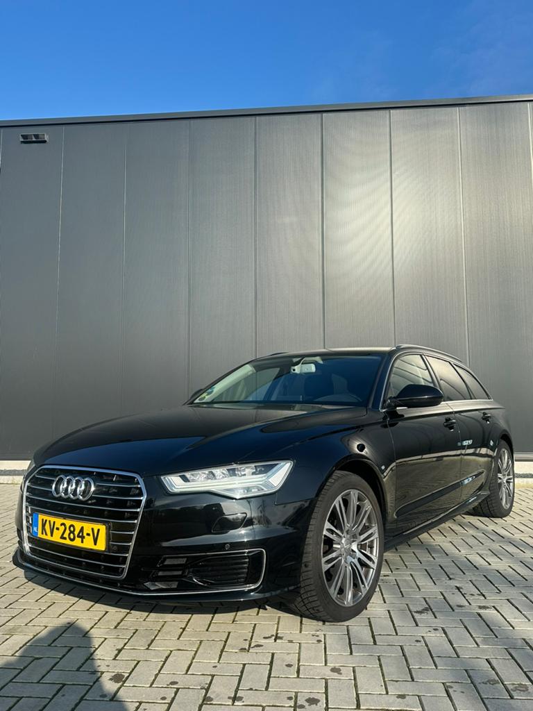 Audi A6 3.0 TDI 160KW Avant AUT 2016 Zwart, Auto's, Audi, Zwart, 197 €/maand, 2000 kg, Parkeerassistent