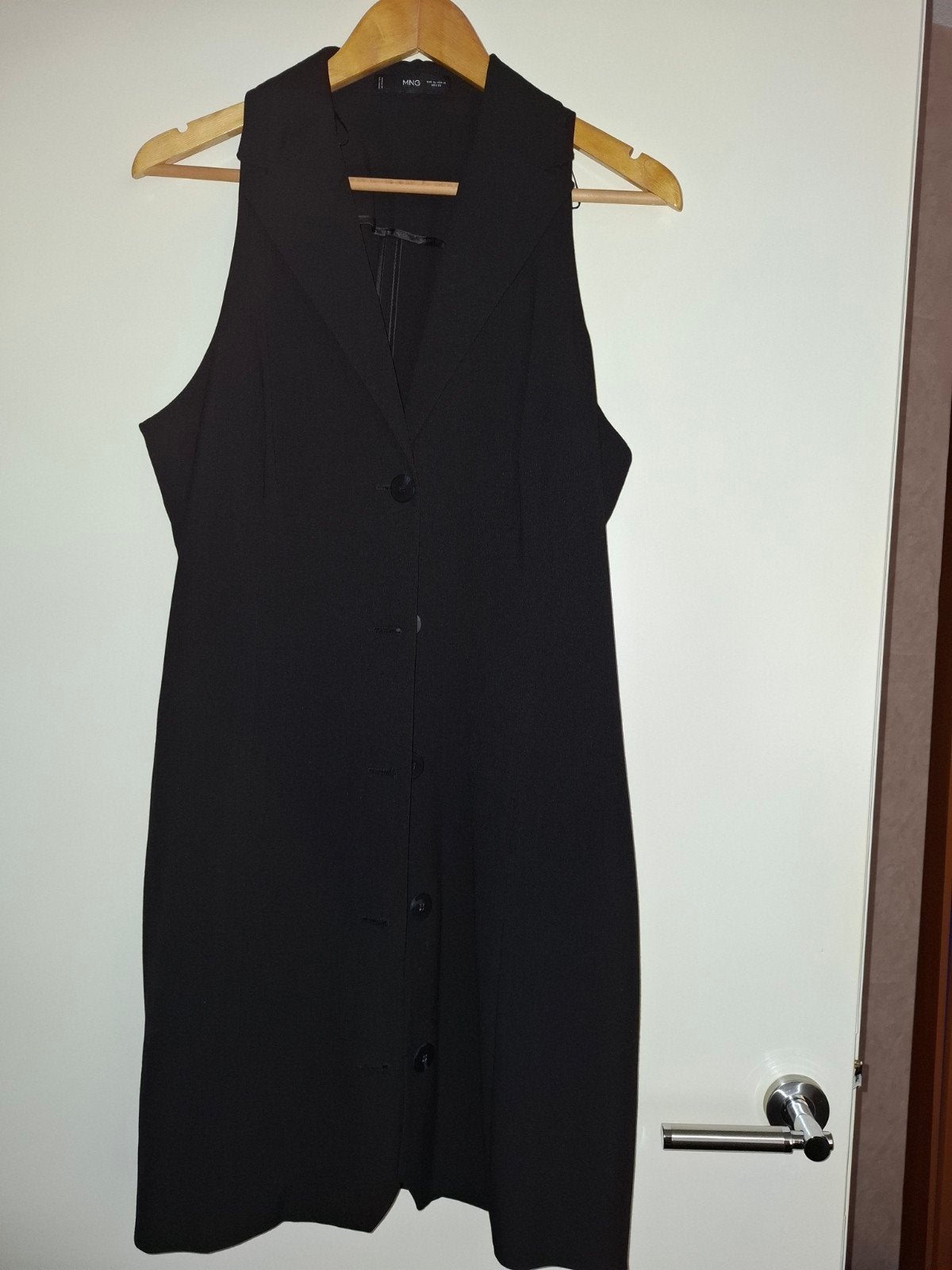MNG Zwarte mouwloze blazerjurk - Maat xl, Kleding | Dames, Zwart, MNG, Maat 42/44 (L), Ophalen of Verzenden