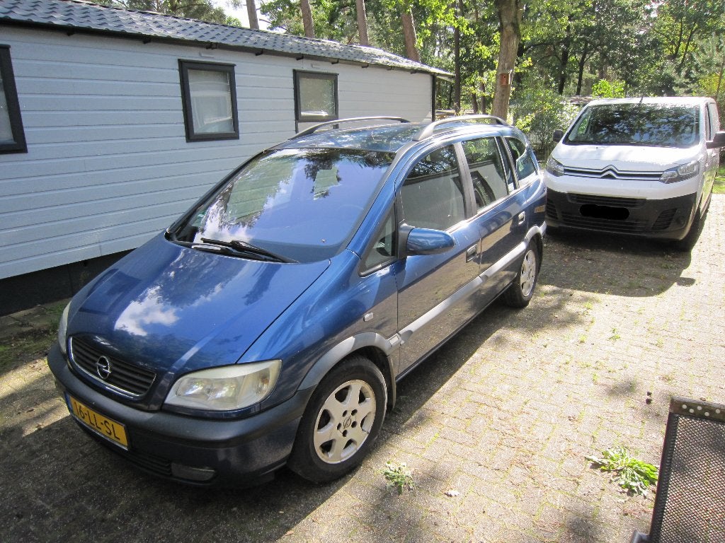 Opel Zafira 1.6 16V 2003 Blauw, Stof, Zwart, 4 cilinders, Blauw