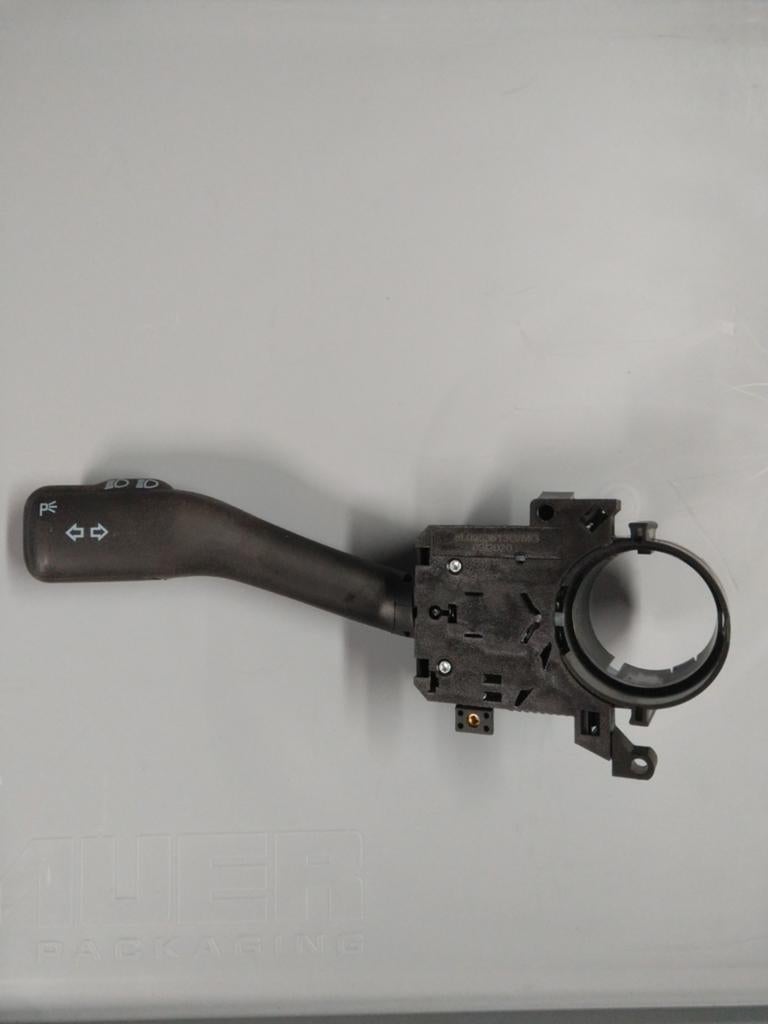Richtingaanwijzer schakelaar audi a3 8L0953513G, Ophalen of Verzenden, Gebruikt, Seat