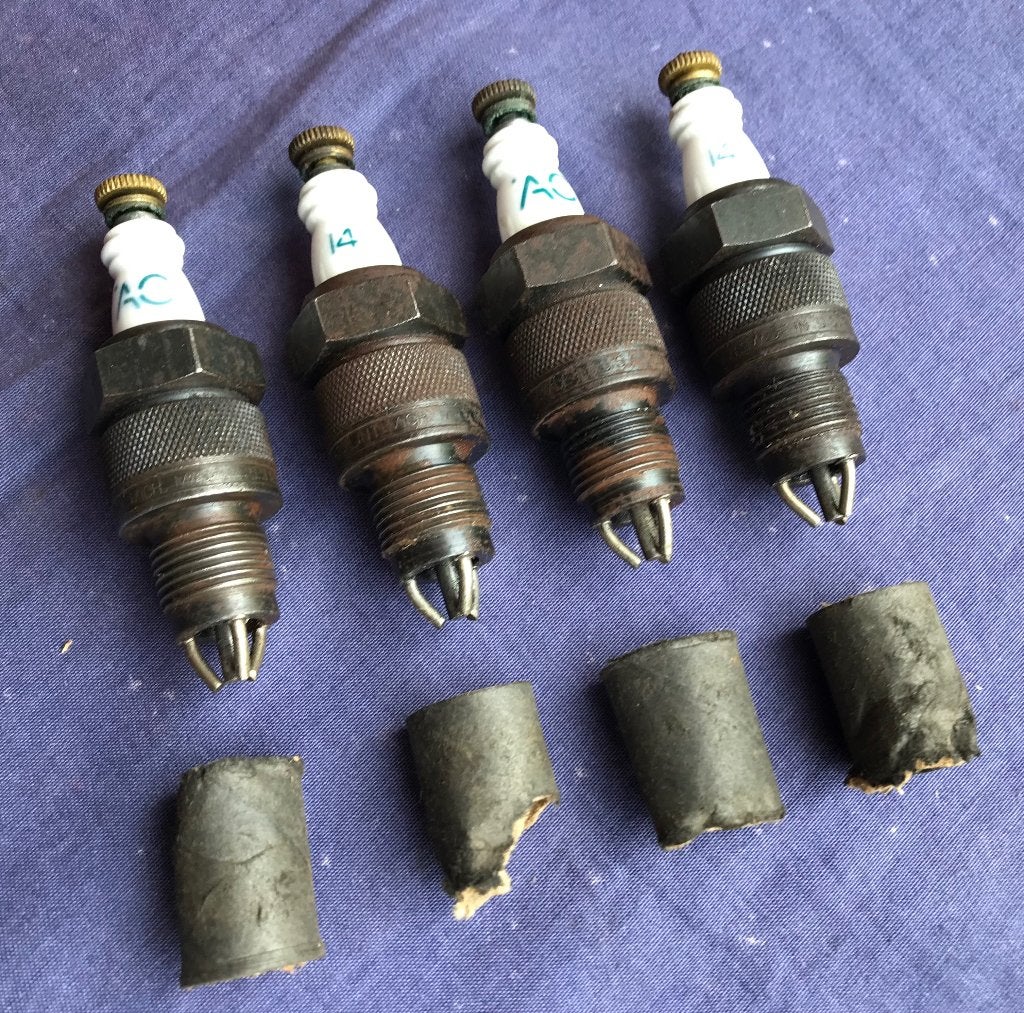 4 x AC 14 oldtimer bougies , new old stock (nos), 18 mm, Auto diversen, Overige Auto diversen, Ophalen of Verzenden