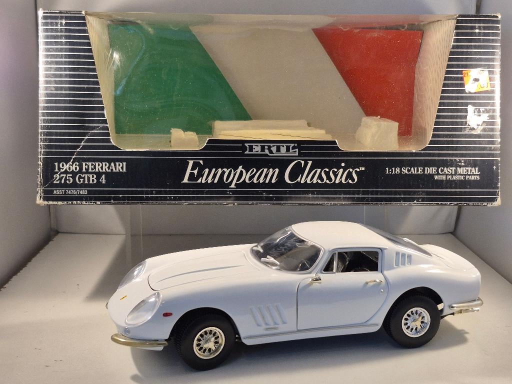 Ferrari 275 GTB 4 Coupé 1966 Ertl 1:18 (wit|), Hobby en Vrije tijd, Modelauto's | 1:18, Ophalen of Verzenden, Zo goed als nieuw