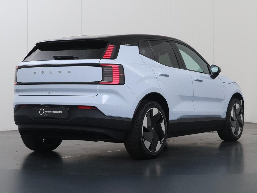 Volvo EX30 Single Motor Extended Range Plus 69 kWh | Warmtep, Auto's, Volvo, Automaat, 476 km, Achterwielaandrijving, Gebruikt